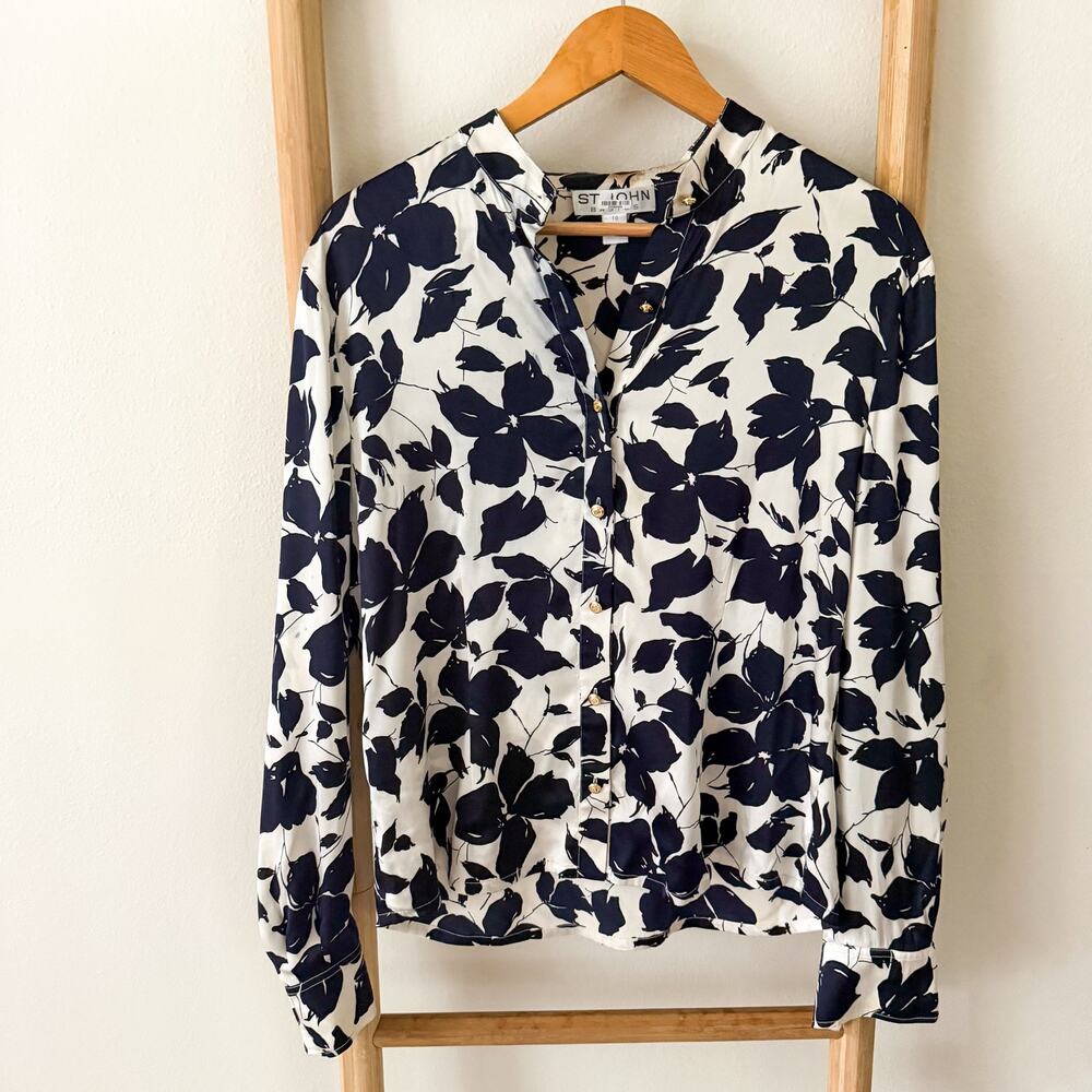 St. John Basics Silk Blouse Women’s 10 Navy White Floral Button Down Shirt